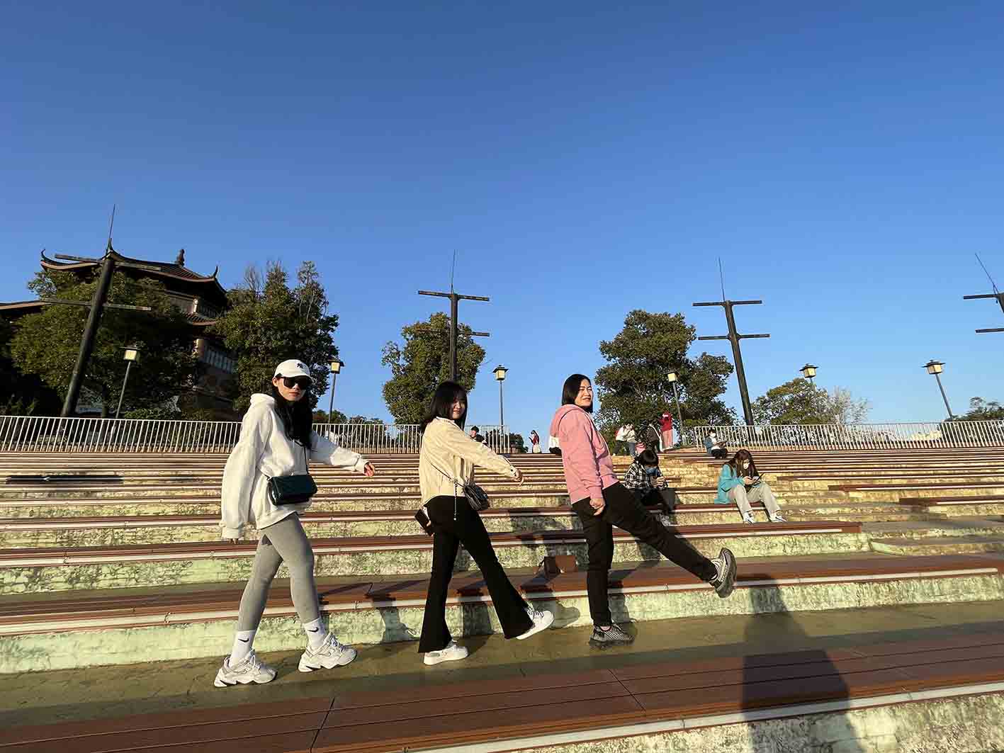 情暖“女神”節(jié)，奮戰(zhàn)求奮進(jìn)